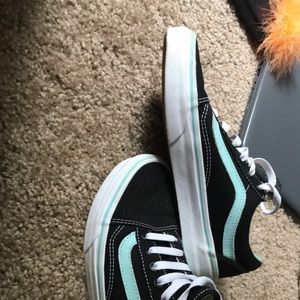 Vans old skool shoes